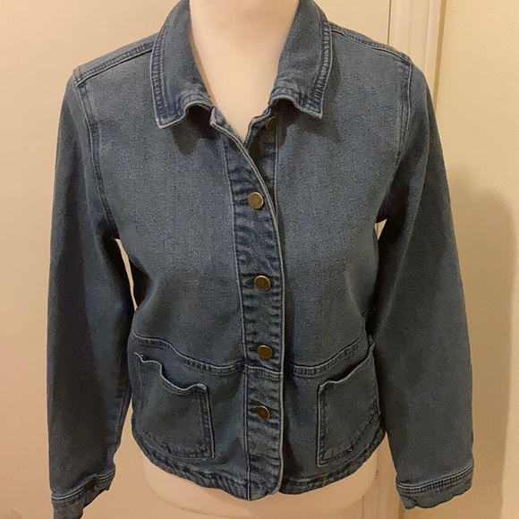 Jacket - Picture 2 of 3